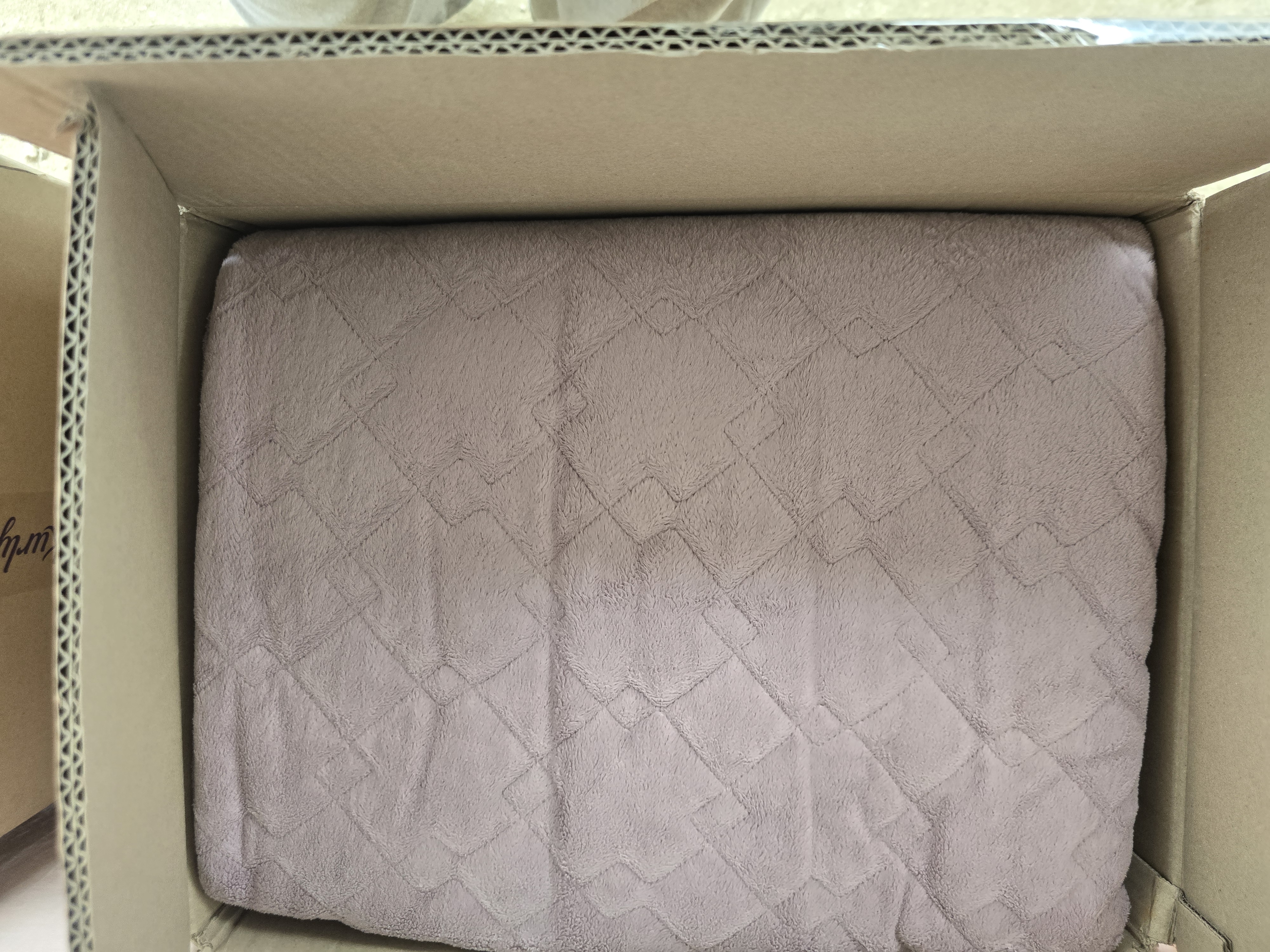 쉼터 아이들을 위한 이불 후원에 진심으로 감사드립니다.